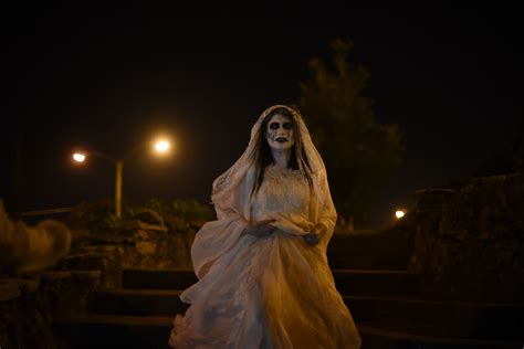 La Llorona: Chuyện Ma Nữ Buồn Bã Vào Đêm Trăng